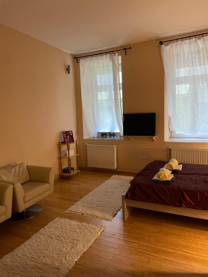 Budapest Clark Apartman ** Apartment Luaran gambar