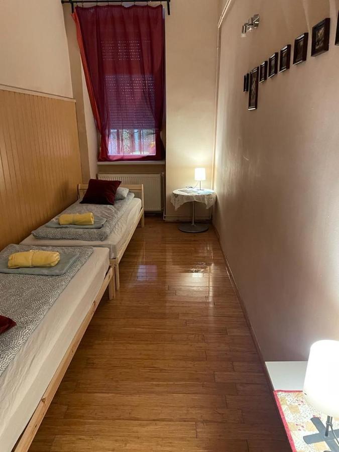 Budapest Clark Apartman ** Apartment Luaran gambar
