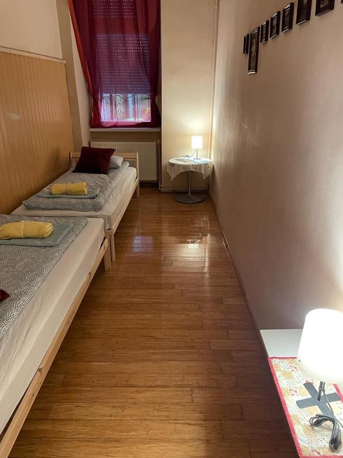Budapest Clark Apartman ** Apartment Luaran gambar