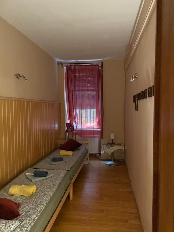 Budapest Clark Apartman ** Apartment Luaran gambar